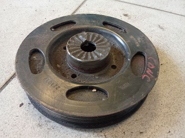 bontott VW PASSAT B6 Főtengely Szíjtárcsa