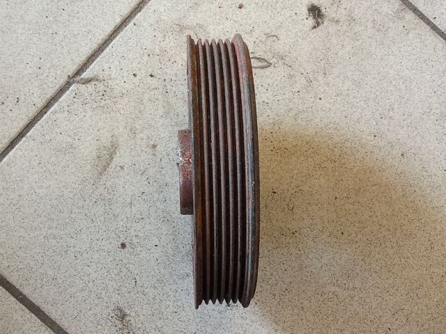 bontott VW PASSAT B6 Főtengely Szíjtárcsa