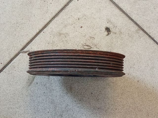 bontott VW PASSAT B6 Főtengely Szíjtárcsa