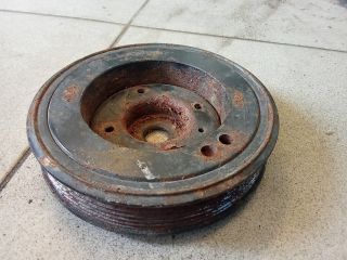 bontott VW PASSAT B6 Főtengely Szíjtárcsa