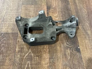 bontott VW PASSAT B6 Generátor Tartó Bak