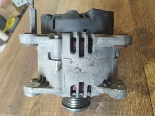 bontott VW PASSAT B6 Generátor