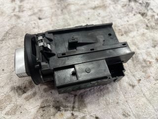 bontott VW PASSAT B6 Gyújtáskapcsoló Házzal