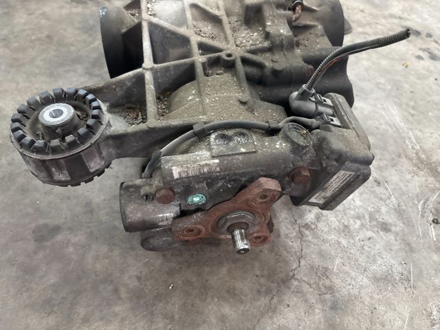 bontott VW PASSAT B6 Hátsó Differenciálmű