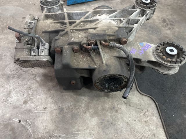 bontott VW PASSAT B6 Hátsó Differenciálmű