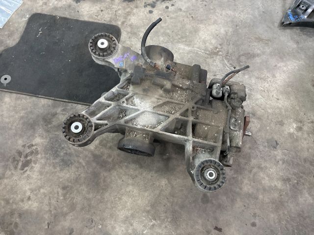 bontott VW PASSAT B6 Hátsó Differenciálmű