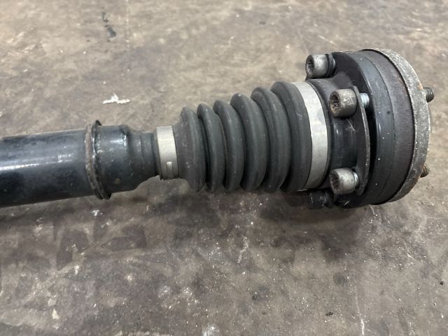 bontott VW PASSAT B6 Jobb Féltengely