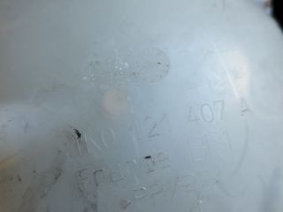 bontott VW PASSAT B6 Kiegyenlítő Tartály