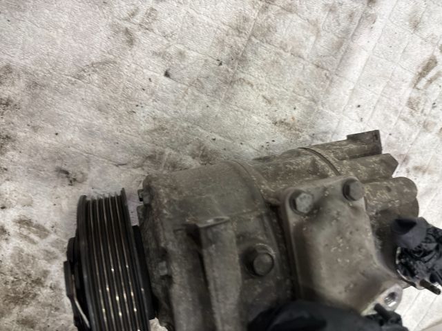 bontott VW PASSAT B6 Klímakompresszor