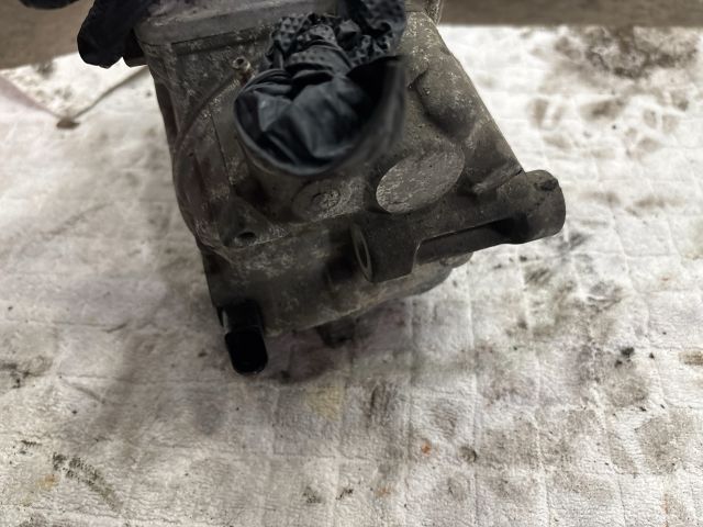 bontott VW PASSAT B6 Klímakompresszor