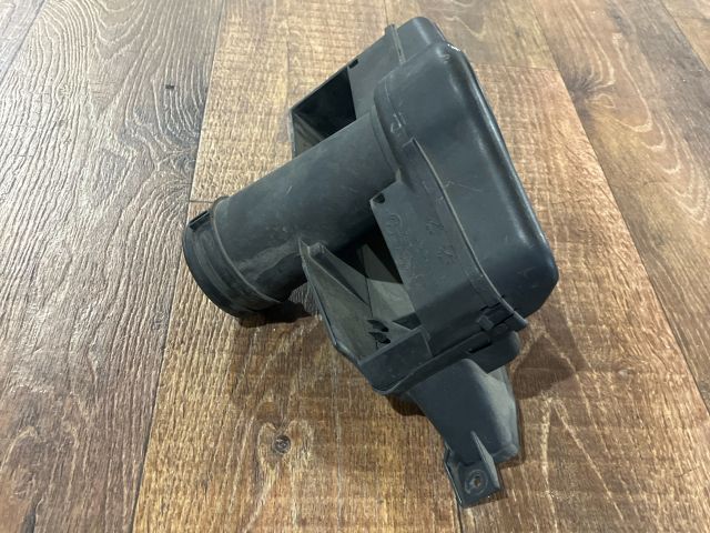 bontott VW PASSAT B6 Légbeömlő Cső