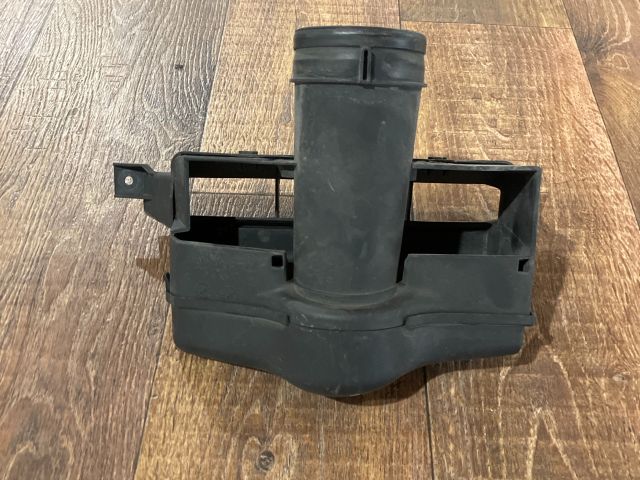 bontott VW PASSAT B6 Légbeömlő Cső