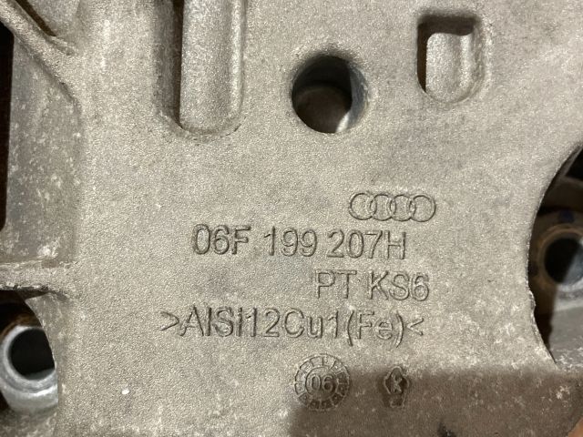 bontott VW PASSAT B6 Motor Tartó Bak (Fém)