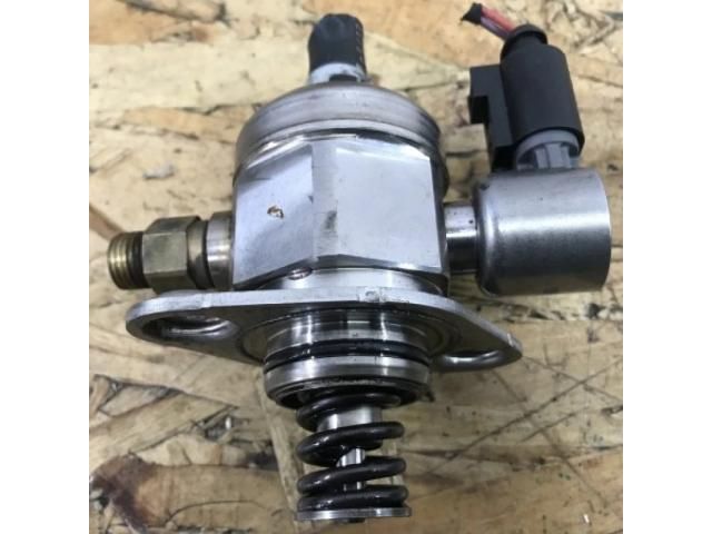 bontott VW PASSAT B6 Nagynyomású Szivattyú