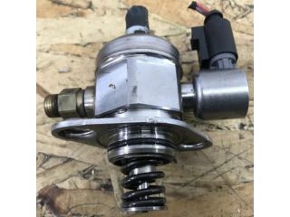 bontott VW PASSAT B6 Nagynyomású Szivattyú