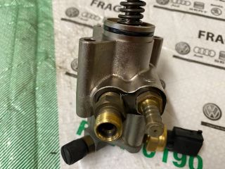 bontott VW PASSAT B6 Nagynyomású Szivattyú