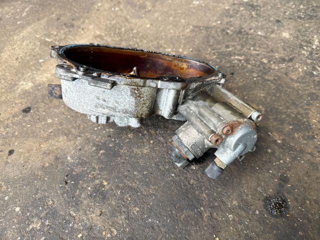 bontott VW PASSAT B6 Nagynyomású Szivattyú