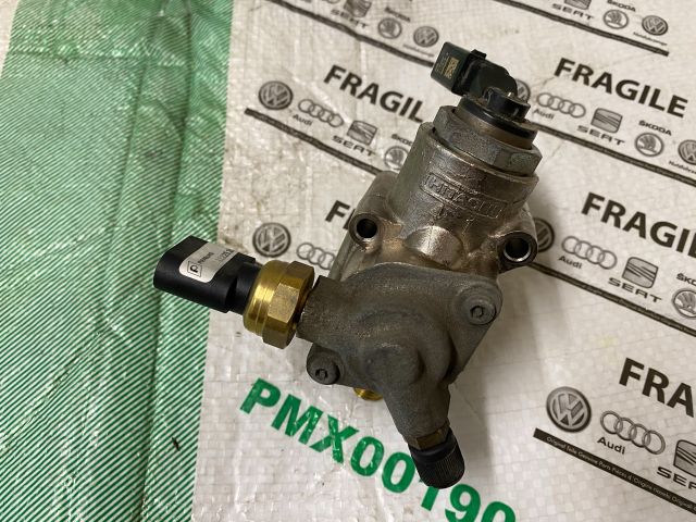 bontott VW PASSAT B6 Nagynyomású Szivattyú