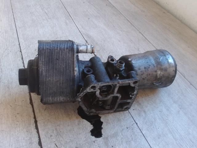 bontott VW PASSAT B6 Olajszűrő Ház
