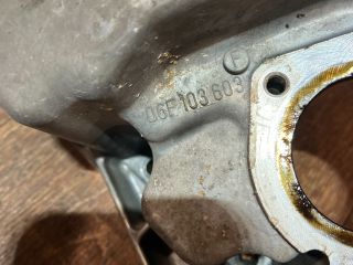 bontott VW PASSAT B6 Olajteknő