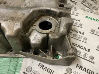 bontott VW PASSAT B6 Olajteknő