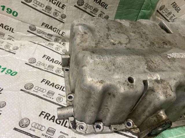 bontott VW PASSAT B6 Olajteknő