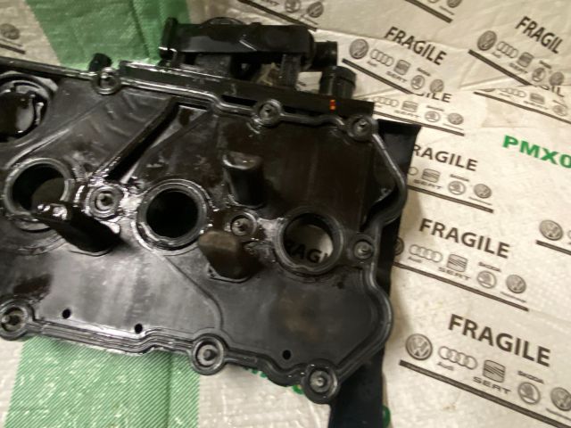 bontott VW PASSAT B6 Szelepfedél