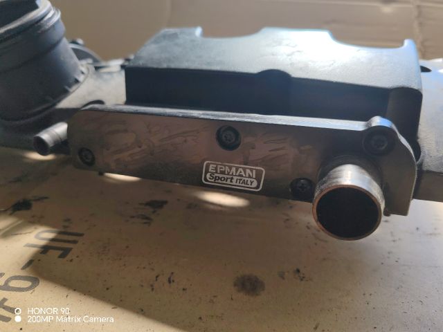 bontott VW PASSAT B6 Szelepfedél