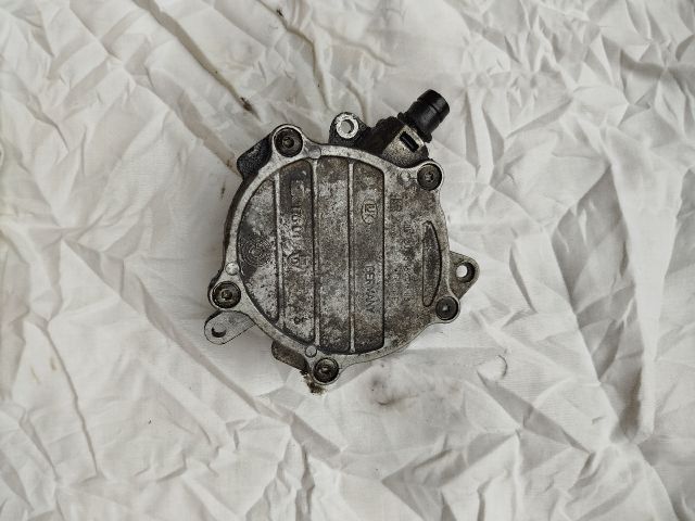 bontott VW PASSAT B6 Vákumpumpa