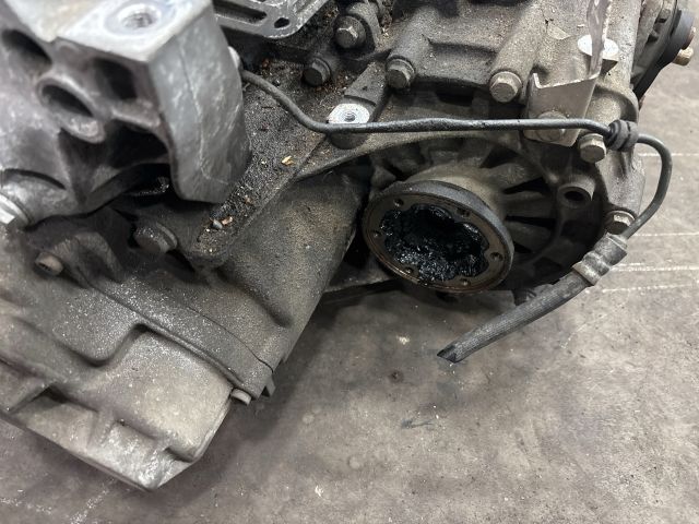 bontott VW PASSAT B6 Váltó (Mechanikus)