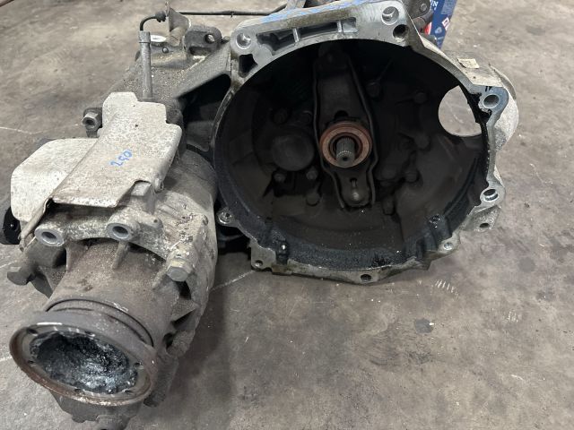 bontott VW PASSAT B6 Váltó (Mechanikus)