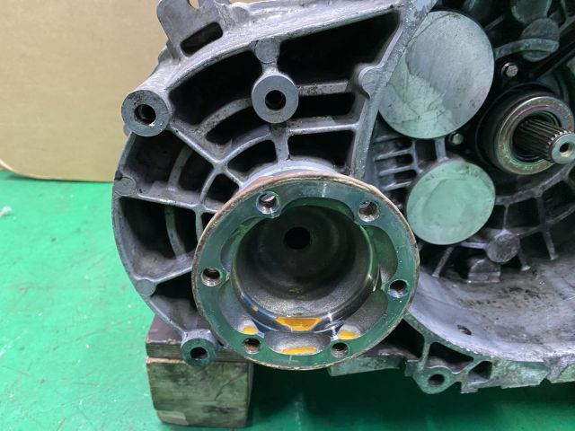 bontott VW PASSAT B6 Váltó (Mechanikus)