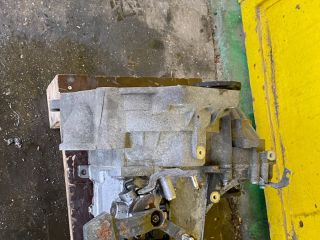 bontott VW PASSAT B6 Váltó (Mechanikus)