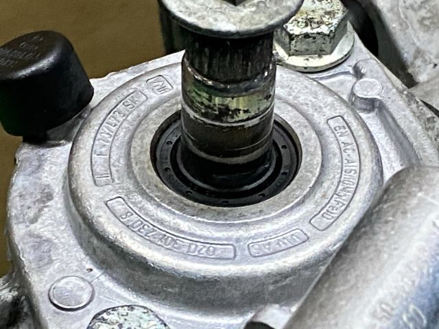 bontott VW PASSAT B6 Váltó (Mechanikus)