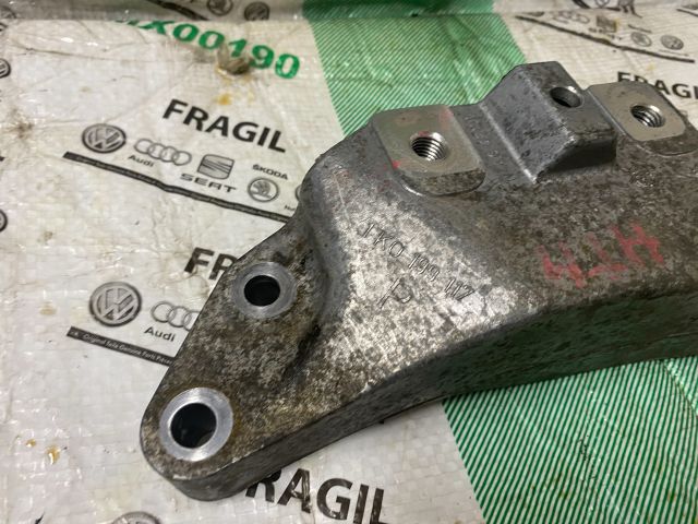 bontott VW PASSAT B6 Váltó Tartó Bak (Pozíciófüggetlen)