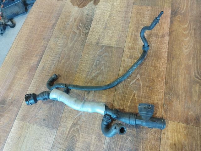 bontott VW PASSAT B6 Vízcső