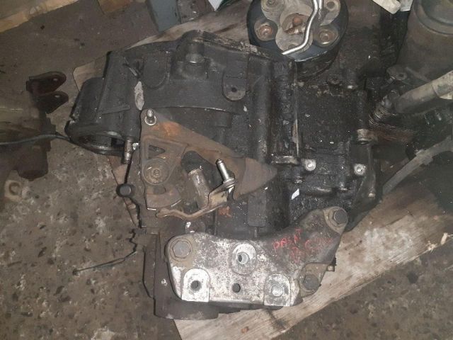 bontott VW PASSAT B6 Váltó (Mechanikus)
