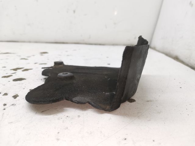 bontott VW PASSAT B6 Alsó Vezérlés Burkolat