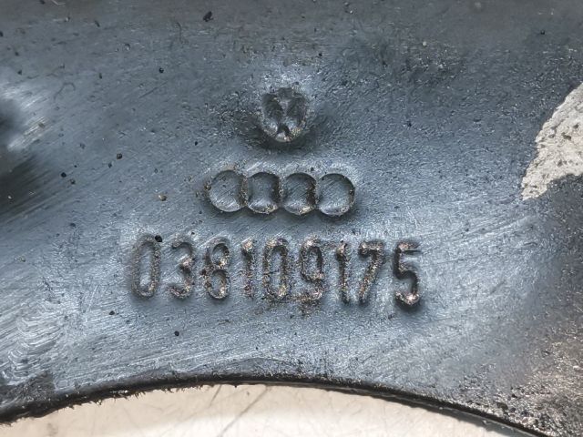 bontott VW PASSAT B6 Alsó Vezérlés Burkolat