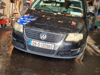 bontott VW PASSAT B6 Bal első Féknyereg Munkahengerrel