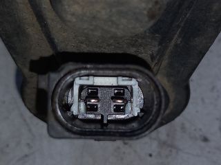 bontott VW PASSAT B6 Bal hátsó Féknyereg Munkahengerrel