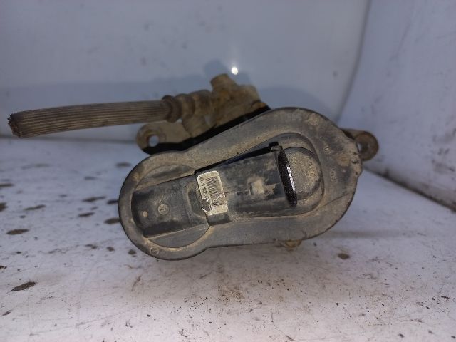 bontott VW PASSAT B6 Bal hátsó Féknyereg Munkahengerrel