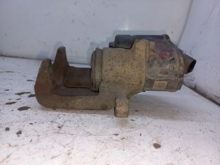 bontott VW PASSAT B6 Bal hátsó Féknyereg Munkahengerrel