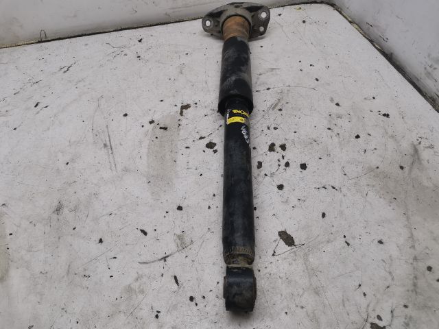 bontott VW PASSAT B6 Bal hátsó Lengéscsillapító