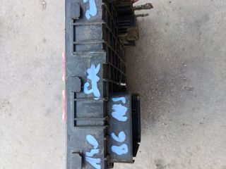 bontott VW PASSAT B6 Biztosítéktábla Motortér