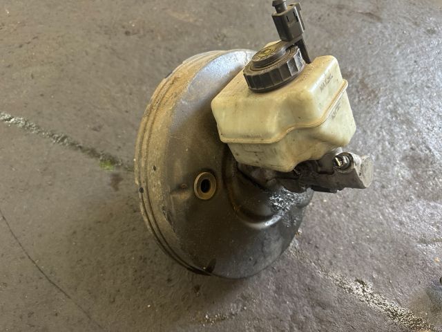 bontott VW PASSAT B6 Fékrásegítő