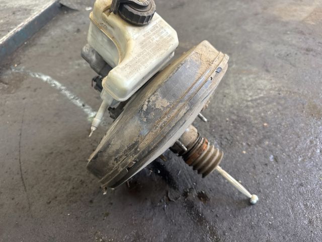 bontott VW PASSAT B6 Fékrásegítő