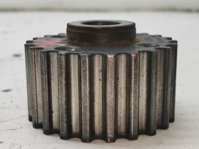 bontott VW PASSAT B6 Főtengely Bordáskerék / Lánckerék