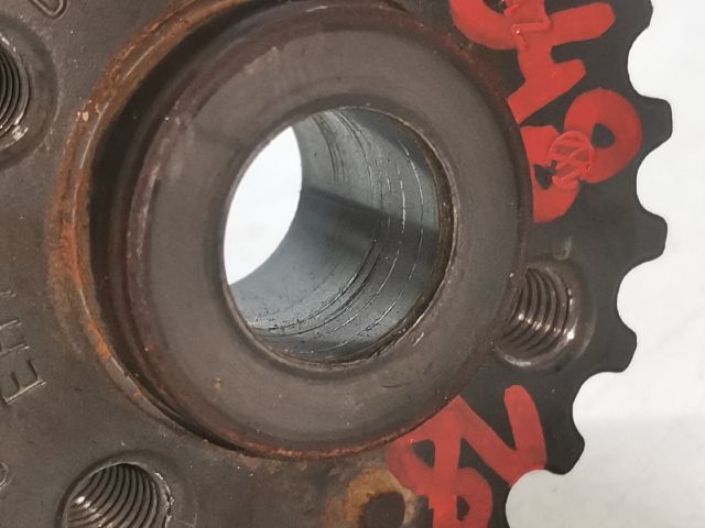 bontott VW PASSAT B6 Főtengely Bordáskerék / Lánckerék