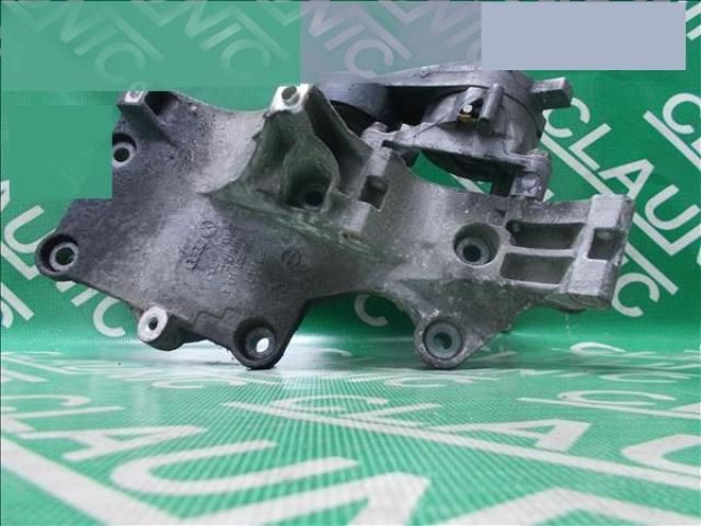 bontott VW PASSAT B6 Generátor Tartó Bak